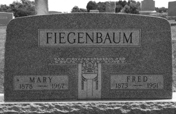 Grave marker of Fred and Mary (Apwisch) Fiegenbaum