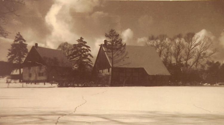 photo of farmstead 13 in Almena, North Rhine-Westphalia, Germany about 1953