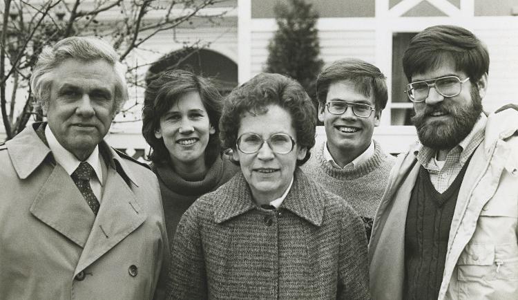 photograph of the J. W. & Dorothy (Gerber) Fiegenbaum family in downtown Amherst, Massachusetts in 1986