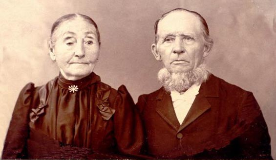 studio photographic portrait of Sophia (Gusewelle) and Hermann Wilhelm Fiegenbaum used to announce their fiftieth wedding anniversary