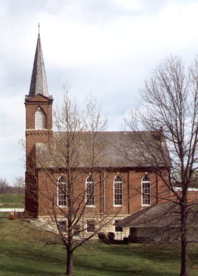photo of exterior of Immanuels United Church of Christ taken from the south