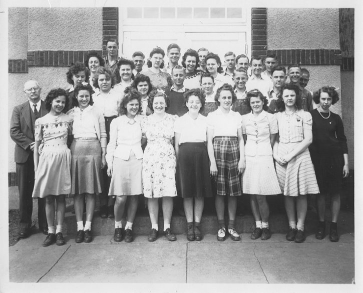 photograph taken outside the school building of the members of the Mayview High School Chorus in 1943